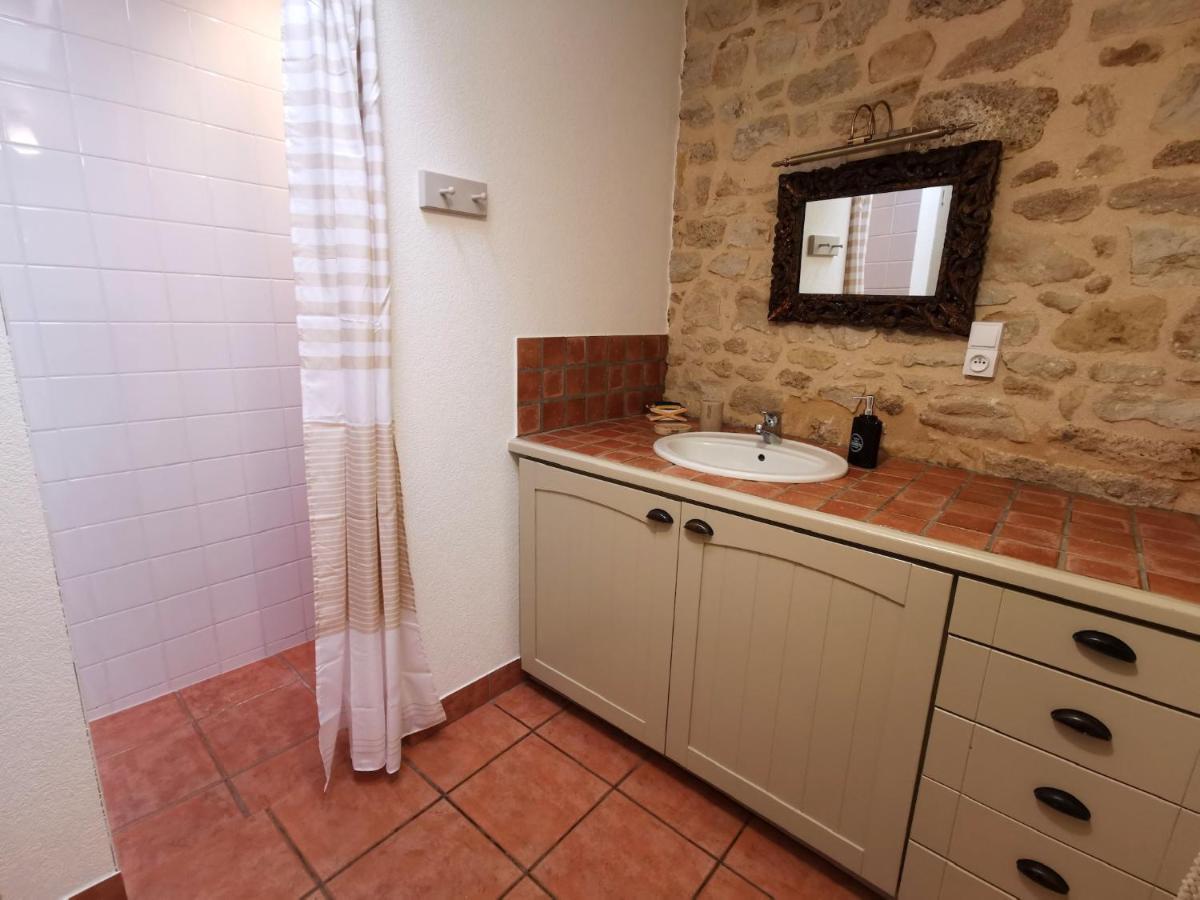 3 Self-Contained Gites With Pool And Games Room Saint-Georges-de-Noisne Екстер'єр фото