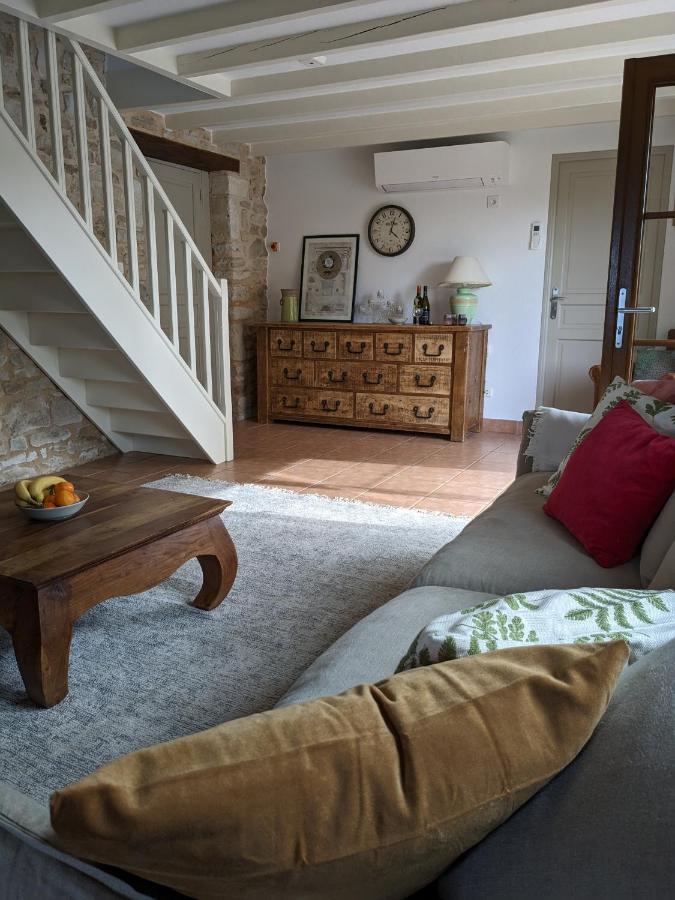 3 Self-Contained Gites With Pool And Games Room Saint-Georges-de-Noisne Екстер'єр фото