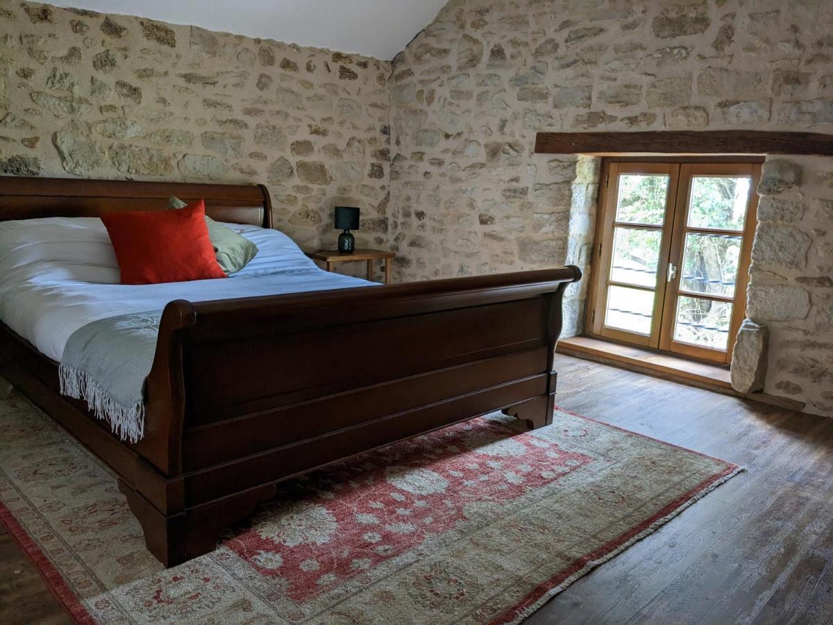 3 Self-Contained Gites With Pool And Games Room Saint-Georges-de-Noisne Екстер'єр фото